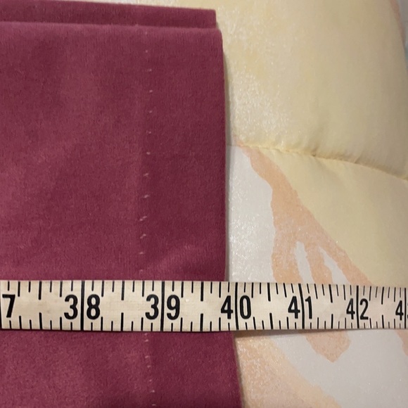 Beautiful suit only wore 2 times like new it’s not red it mauve OBO - Picture 8 of 11